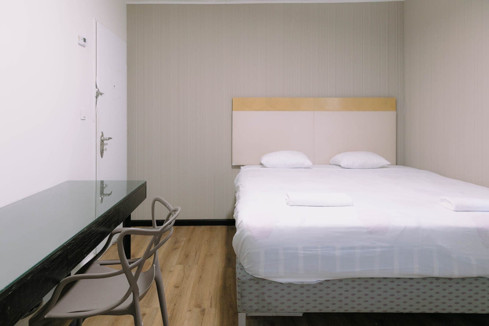 סטודיו סטנדרט ל-2 אנשים - לינה לנוער באילת 10